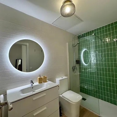 Atico Con Solarium Y Bbq Cerca Del Centro 6 Pax Apartment Malaga
